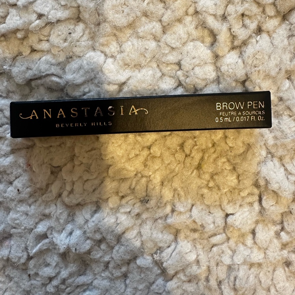 Anastasia brow pen medium brown